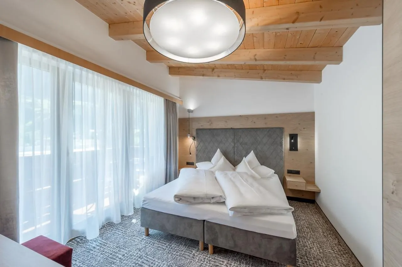 Hotel Grauer Baer 솔덴 4*,